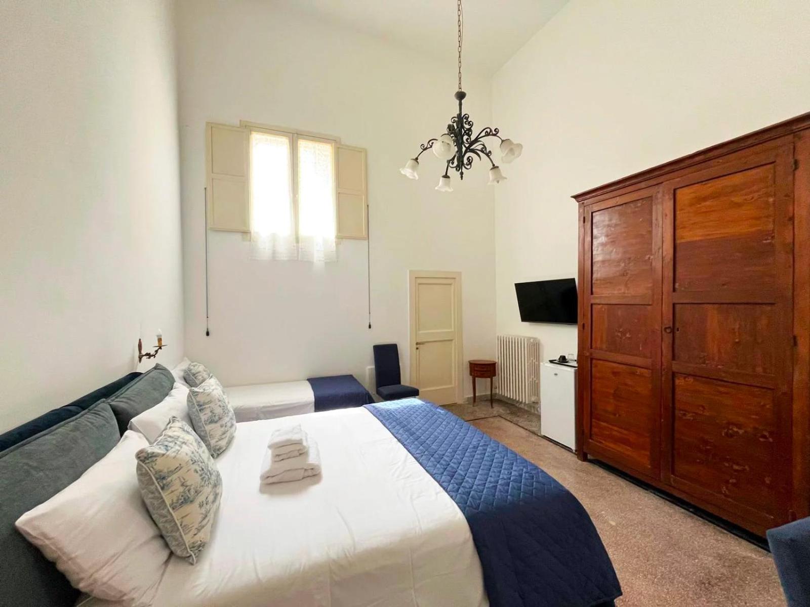 B&B Palazzo Sambiasi Лечче Номер фото